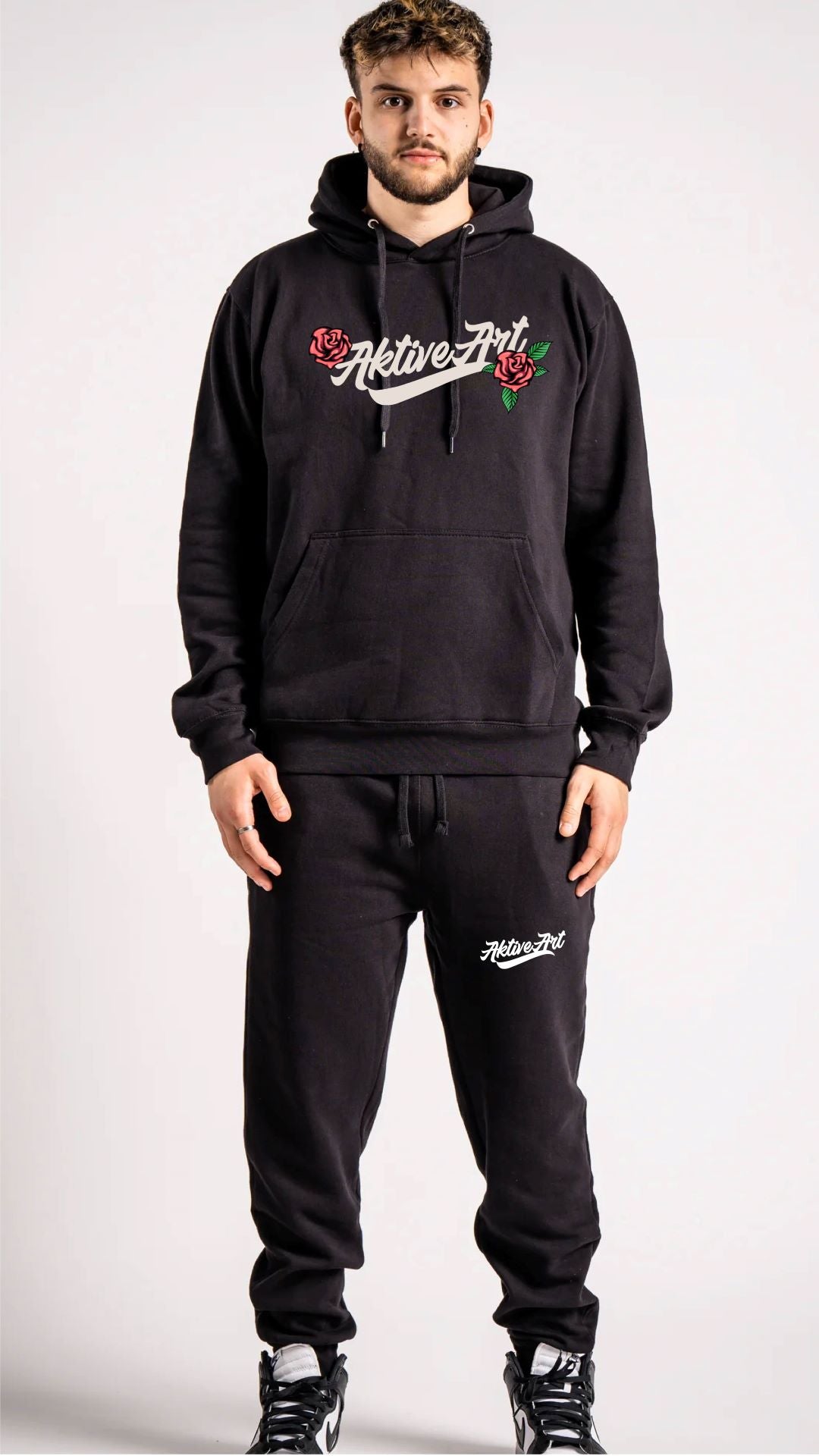 "BELIEVE IN YOURSELF" FLEECE SWEATSUIT (BLACK)